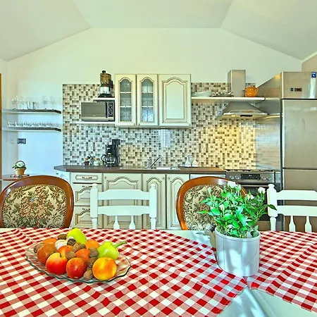 Perci Holiday home *